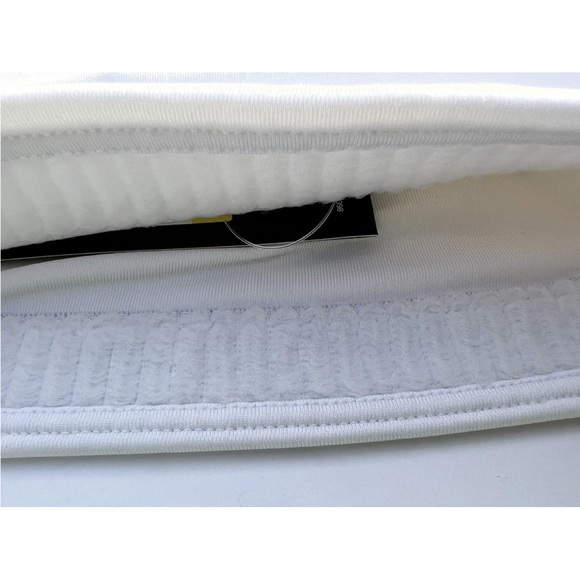 NEW NIKE Women's Swoosh S Support Sports NON-Padded Bra White - Picture 5 of 5